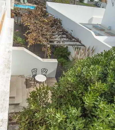 Casa Lola Y Juan Hotel