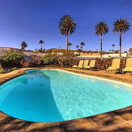Casa Lola Y Juan Hotel