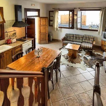 Casa Lola Y Juan Hotel